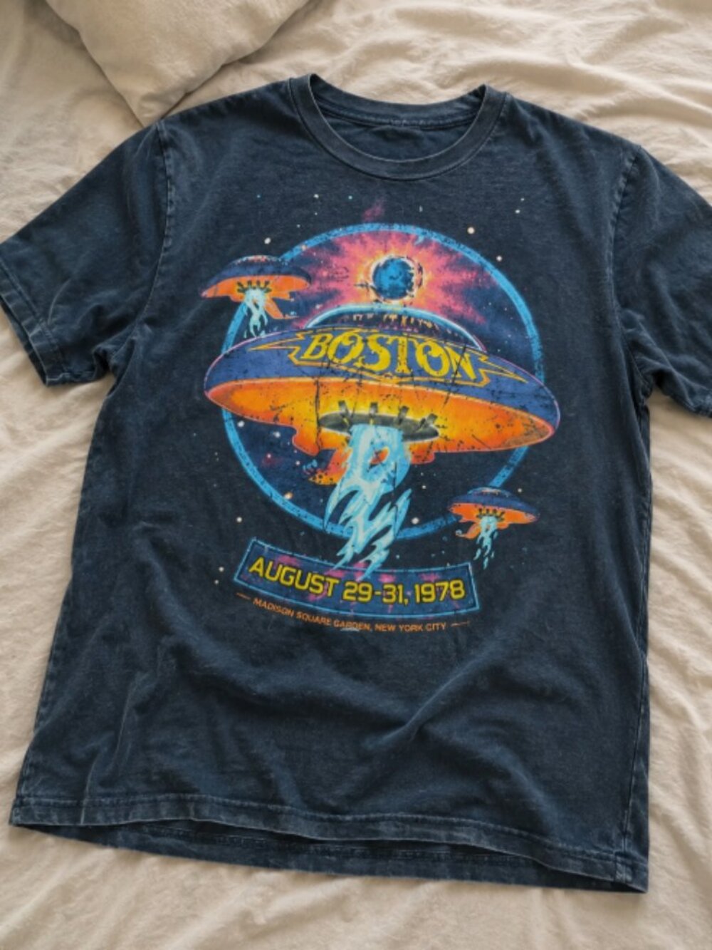 Boston Band Tour 1978 Vintage Rock Fan Graphic T-Shirt